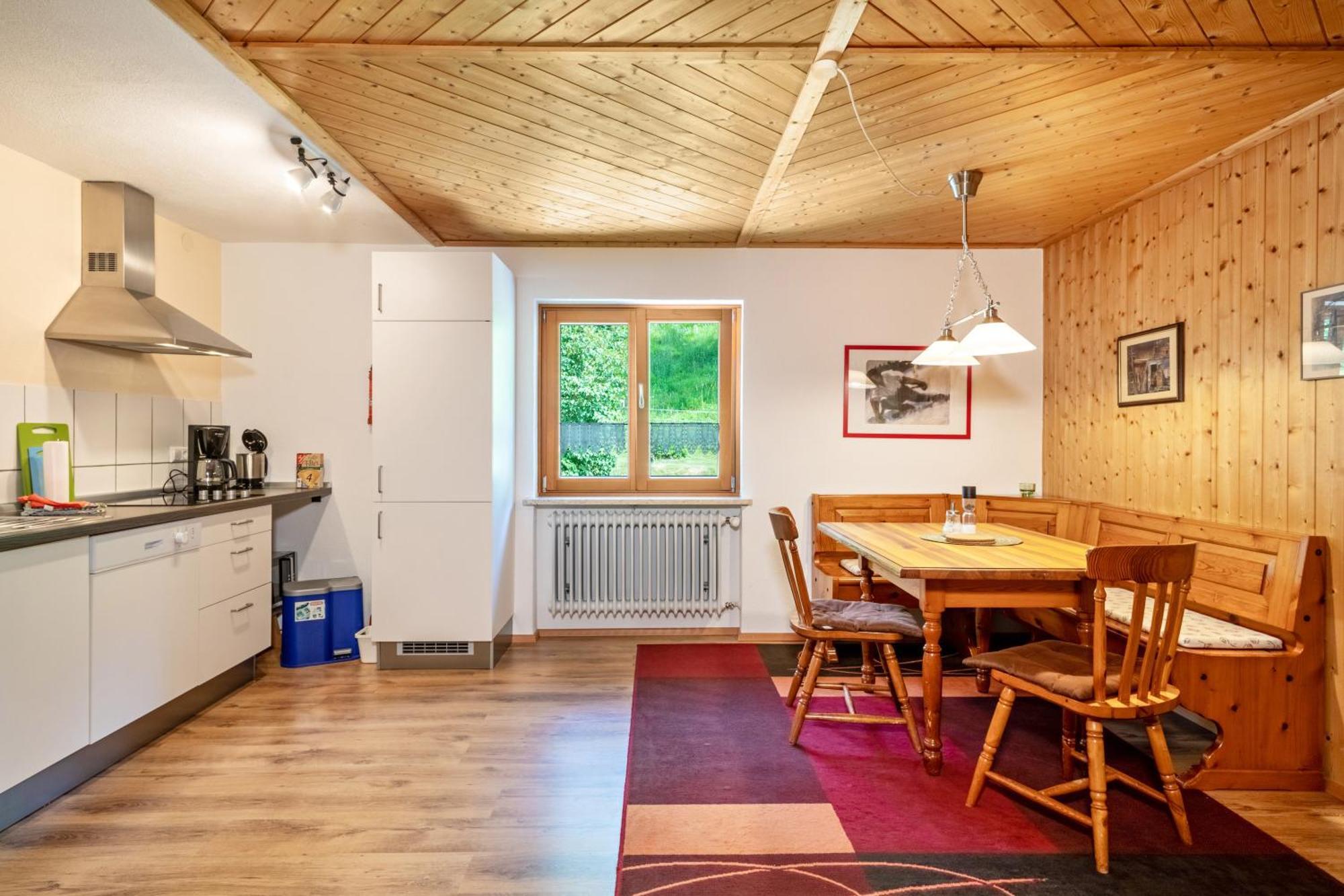 Balzerberg Apartment Вайлер-Зимерберг Екстериор снимка