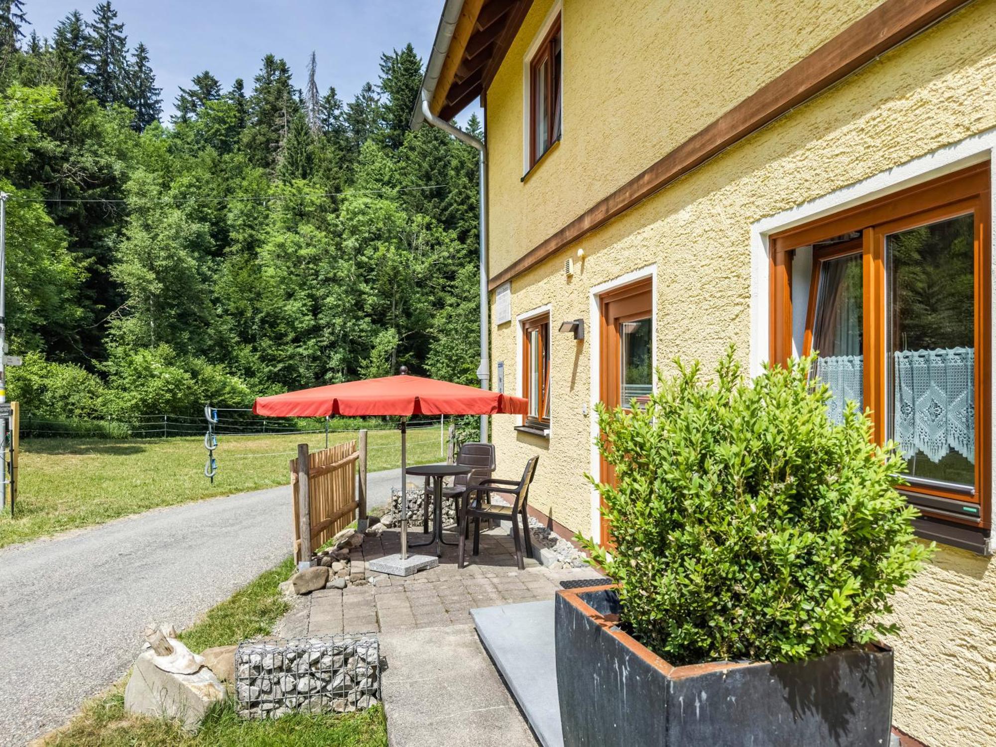 Balzerberg Apartment Вайлер-Зимерберг Екстериор снимка